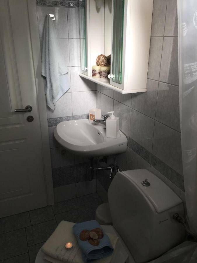 Katerina'S Appartement นิเกียนา ภายนอก รูปภาพ