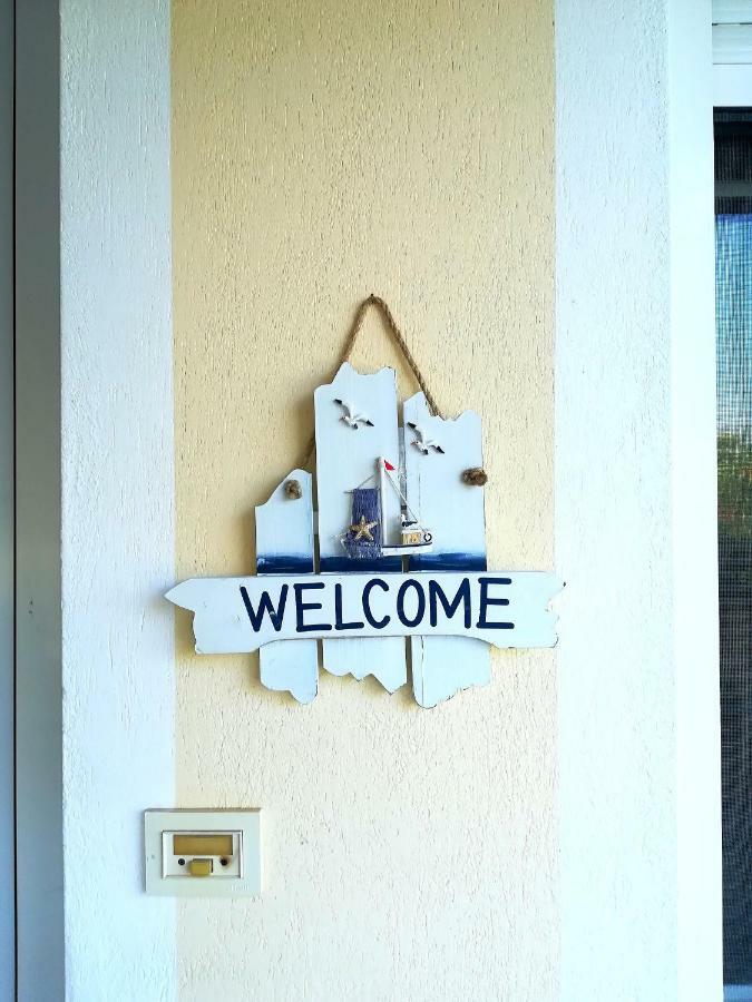 Katerina'S Appartement นิเกียนา ภายนอก รูปภาพ